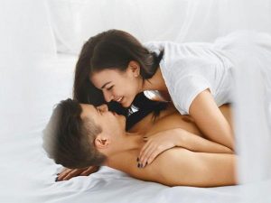 Những Điều Cần Biết Khi Quan Hệ Lần Đầu