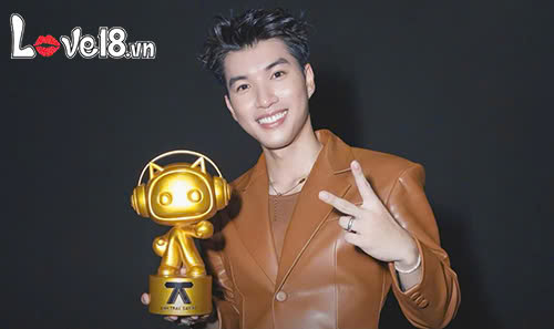 Đắt sô là gì? Top những nghệ sĩ Việt Nam đắt sô nhất Showbiz 4 đắt sô là gì trong showbiz