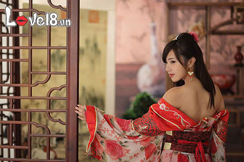 Gái lầu xanh là gì? Vén màn bí mật về cuộc đời của kỹ nữ 2 làm gái lầu xanh là gì